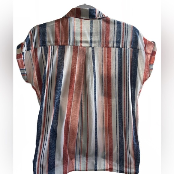 Eden & Olivia Anthropologie Short Sleeve Blouse with Front Tie - Picture 3 of 5